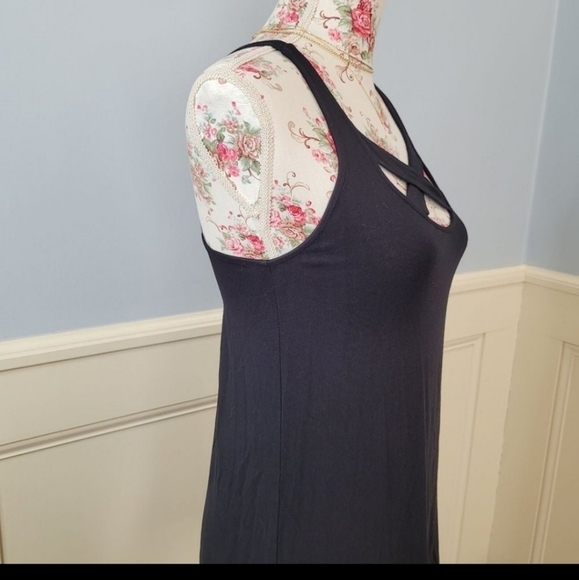 AMERICAN Eagle Women's Sleeveless Strappy Black Criss Cross Swing Mini Dress XS - Picture 5 of 10